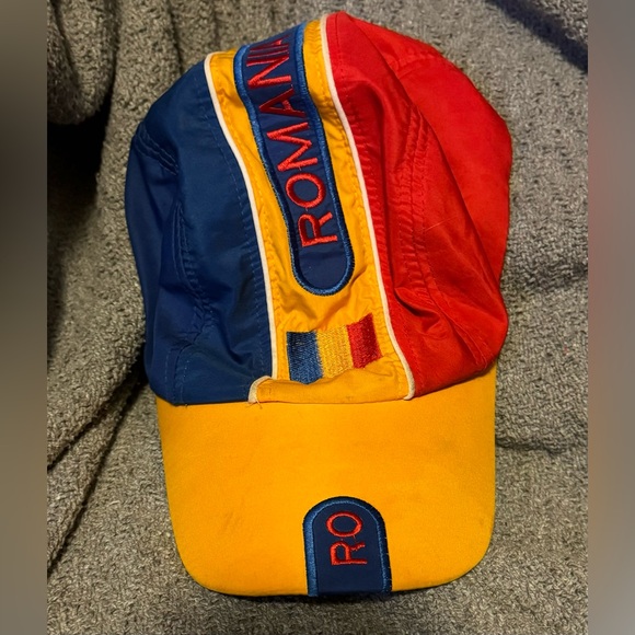 Romania Tri-Color Flag Colorful Hat - Picture 2 of 3
